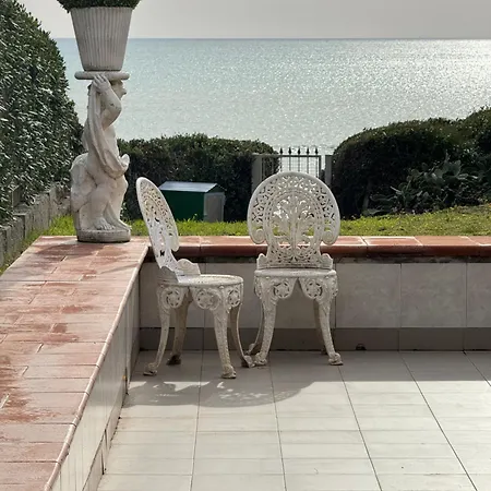Perla Del Mare Apartment *
